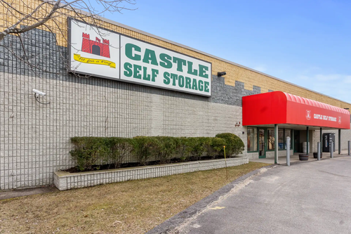 Castle Self Storage in Braintree, MA storage facility exterior view